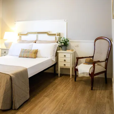 B&B Le Bianche 3* نوتشي