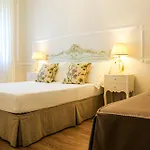 Le Bianche Bed and Breakfast 3*