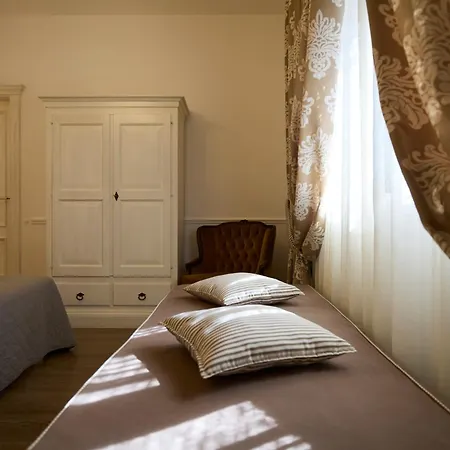 Relais Le Bianche Bed & Breakfast *