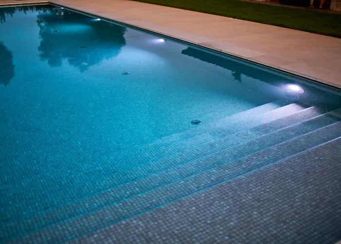 Le Bianche לינה וארוחת בוקר