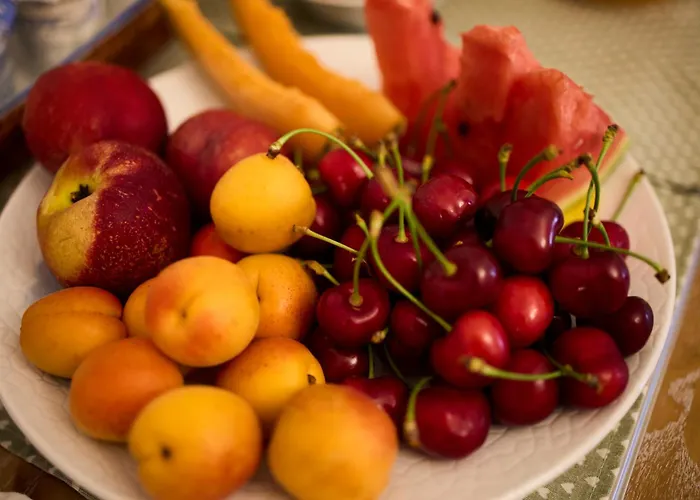 Le Bianche לינה וארוחת בוקר נוצ'י