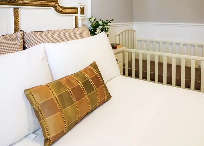 Le Bianche לינה וארוחת בוקר נוצ'י