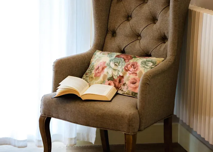 לינה וארוחת בוקר Le Bianche 3*